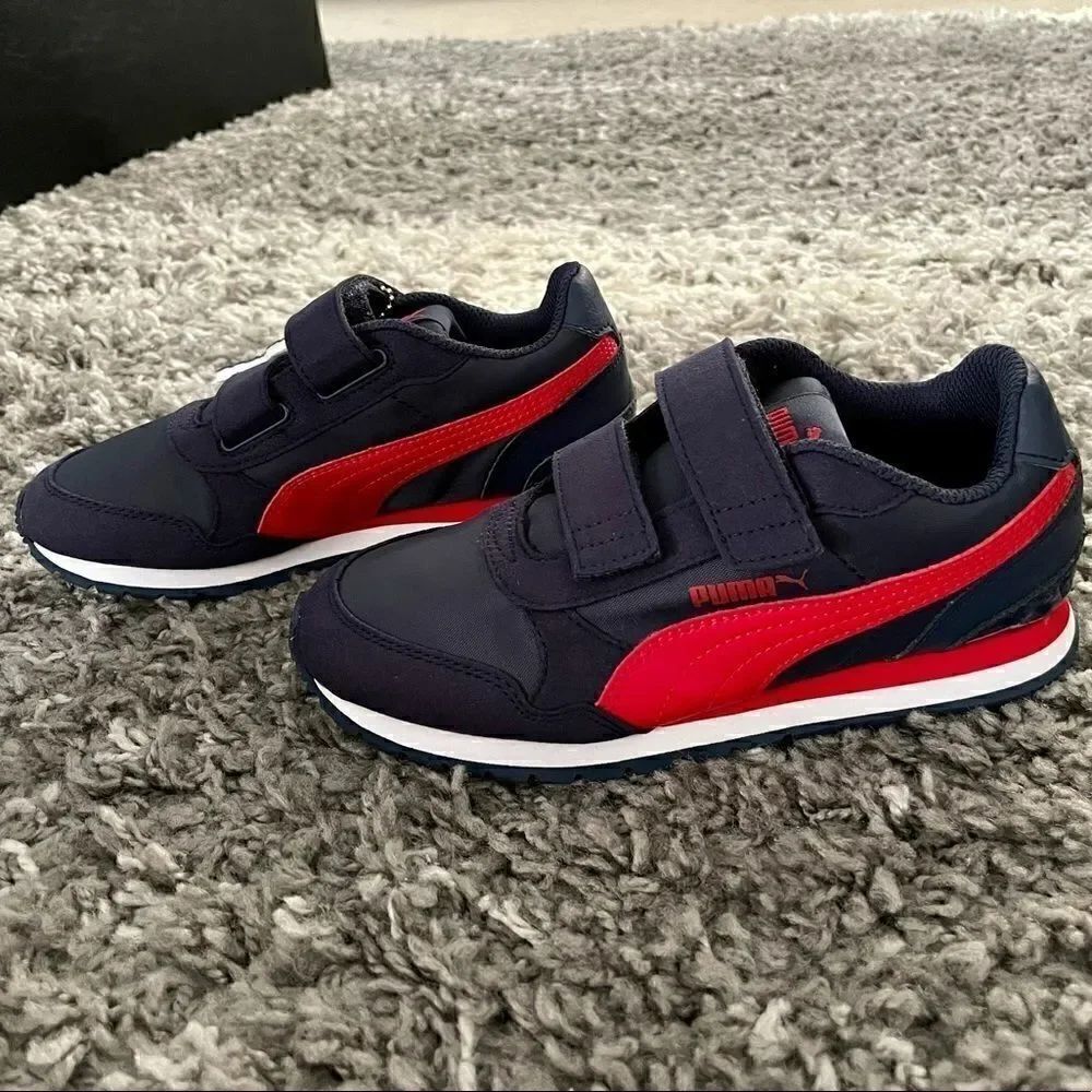 NWT Puma Kids ST Runner v2 NL V Shoes